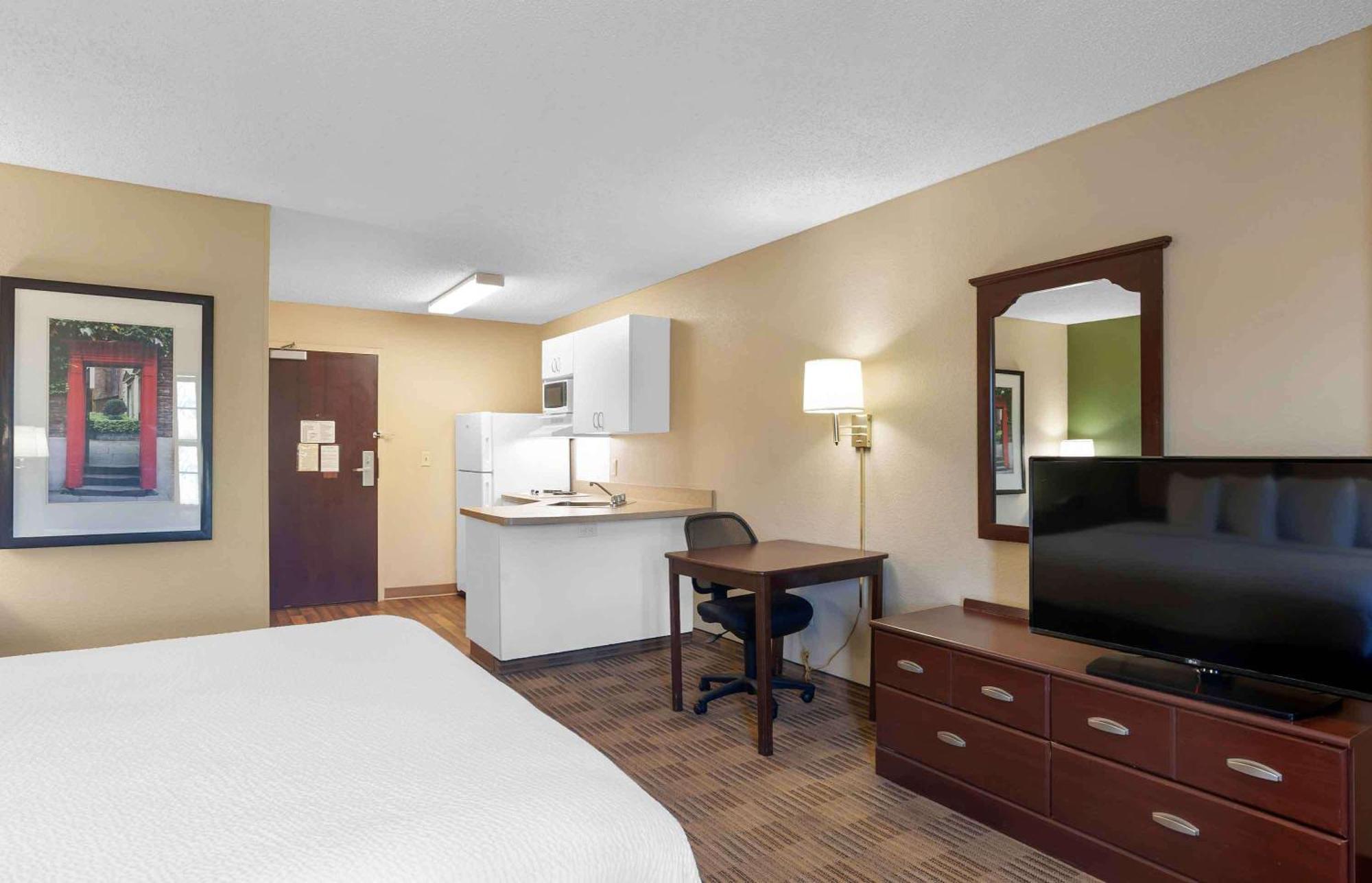 Extended Stay America Select Suites - Milwaukee - ווקשה מראה חיצוני תמונה