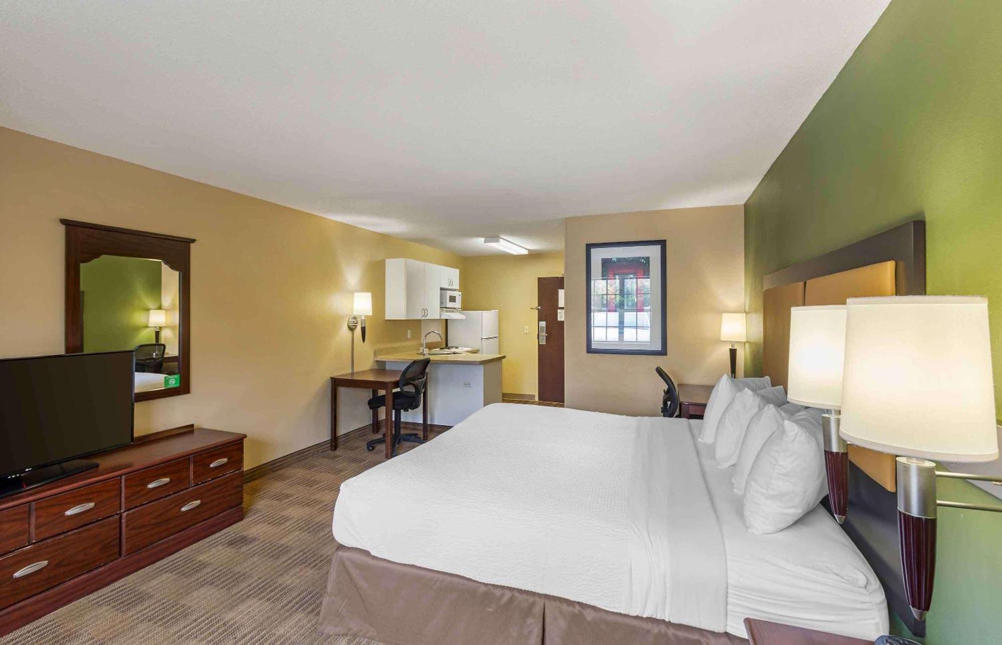 Extended Stay America Select Suites - Milwaukee - ווקשה מראה חיצוני תמונה