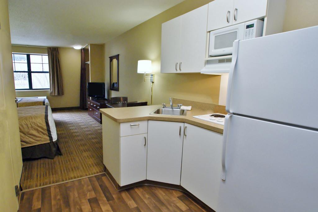 Extended Stay America Select Suites - Milwaukee - ווקשה מראה חיצוני תמונה