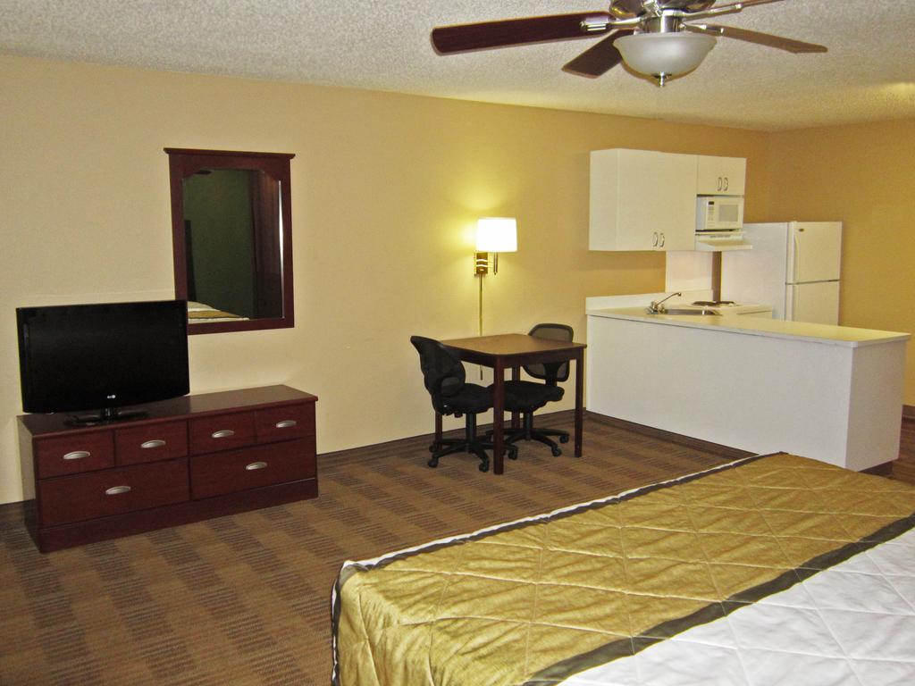 Extended Stay America Select Suites - Milwaukee - ווקשה מראה חיצוני תמונה